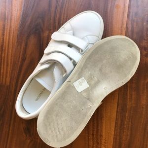 Common Projects simple whites